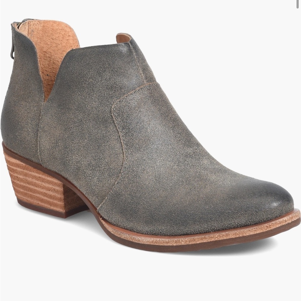 Kork-Ease Women's Skye Gray Taupe Distressed Bootie Ankle Boots - Sz 9M, NIB